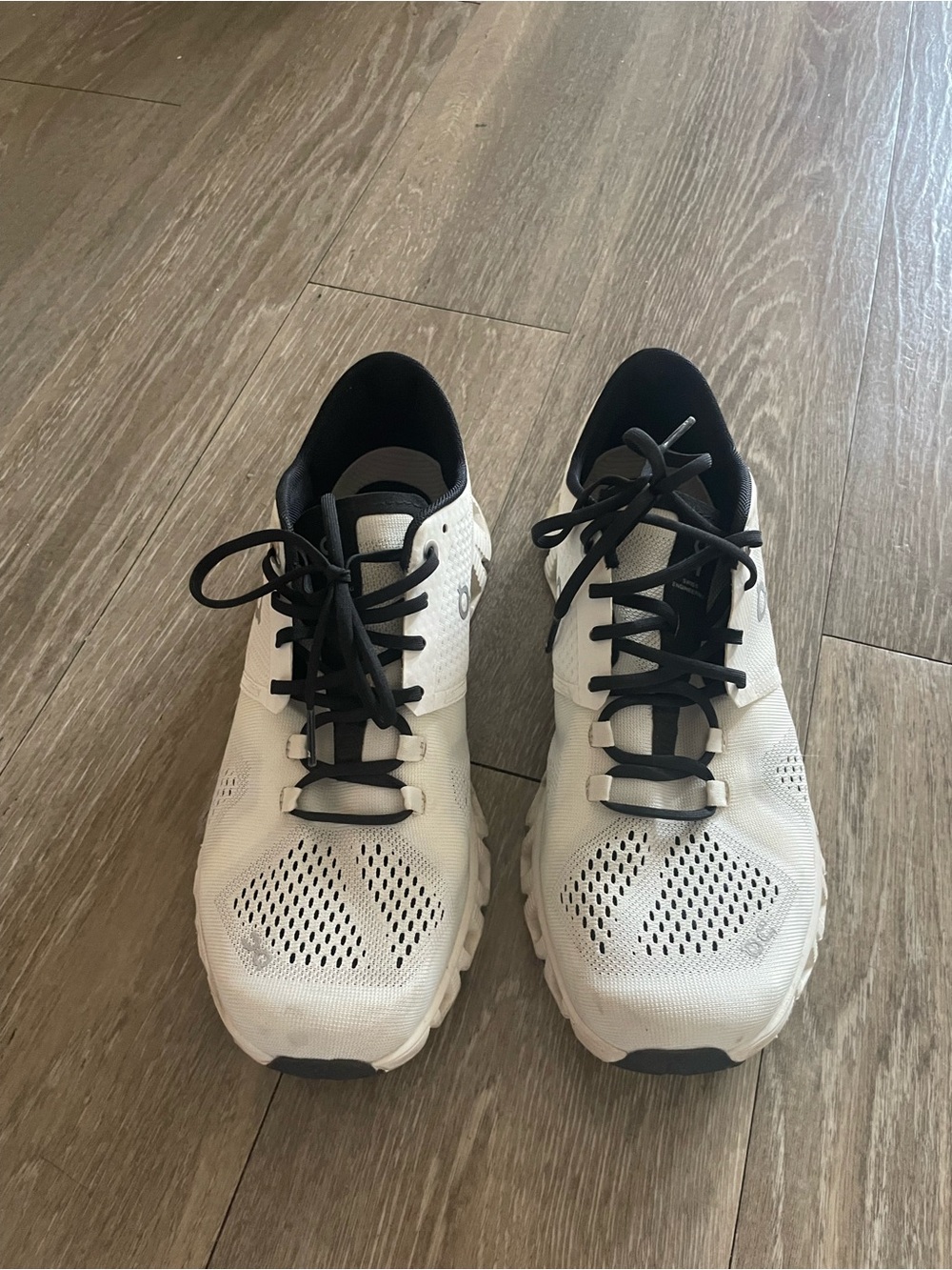 On cloud Lightweight White Athletic Sneakers with Black Accents